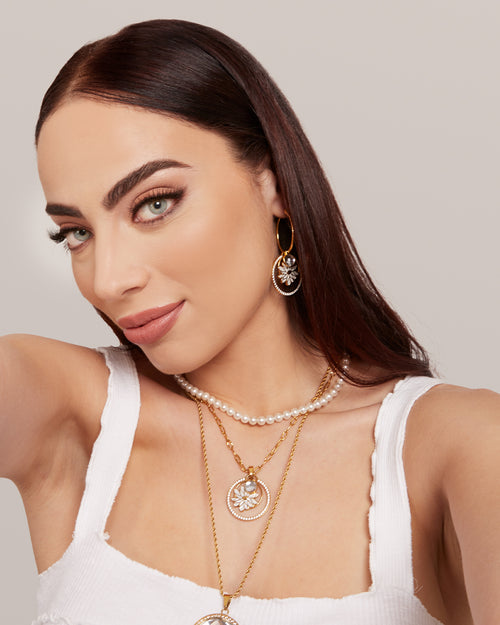 April Birth Flower Halo Birthstone Necklace Set