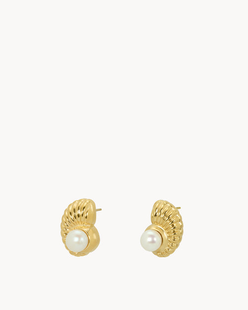 Timeless Pearl Bebbuxu Stud Earrings