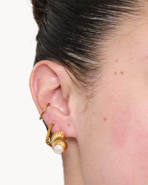 Timeless Pearl Bebbuxu Stud Earrings