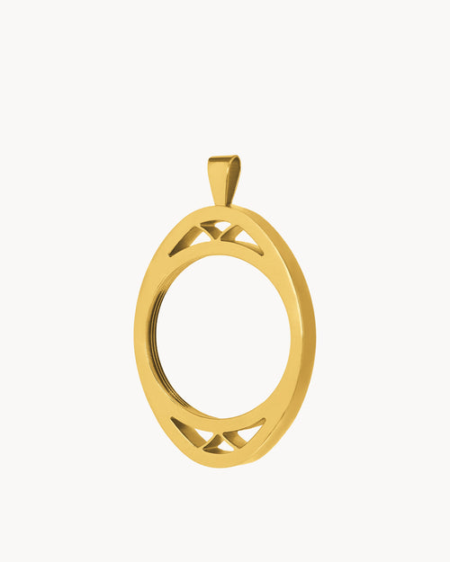 Luzzu Eye Twist Pendant