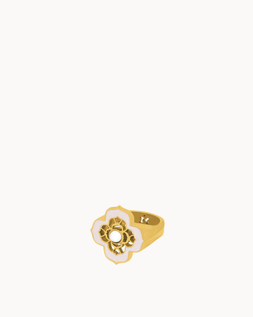 Timeless Pearl Pink Bizzilla Ring