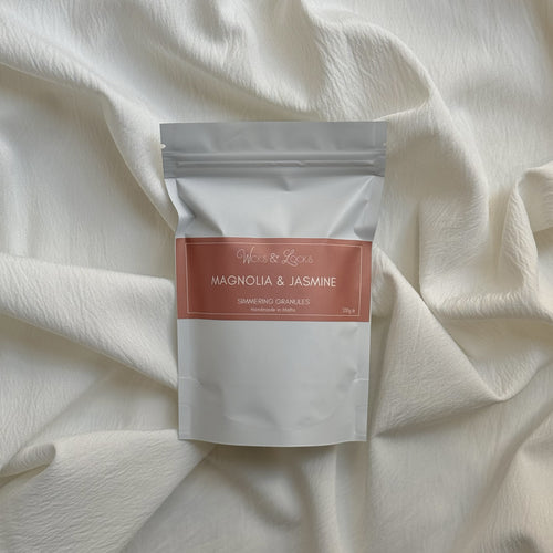 Wicks & Locks Magnolia & Jasmine - Simmering Granules