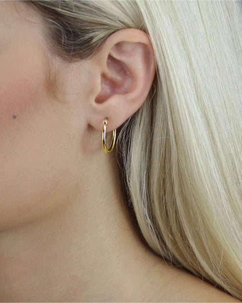 Medium Signature Hoops, Gold