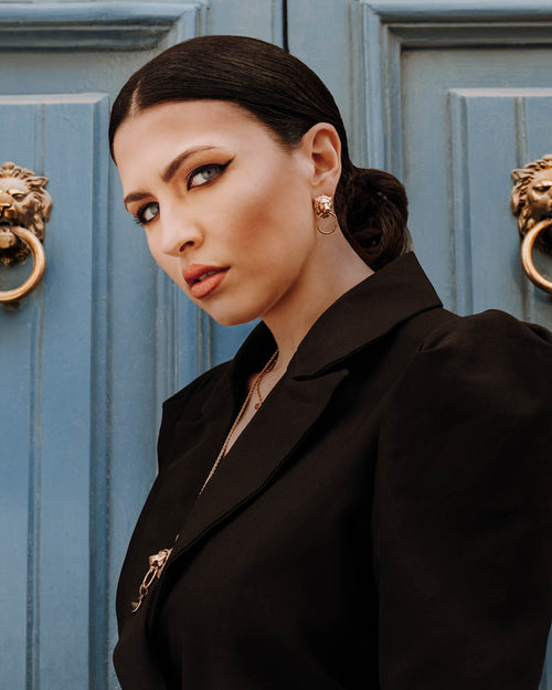 Lion Ħabbata Stud Earrings, Gold