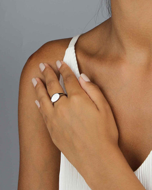 Signet Munita Engravable Ring, Silver
