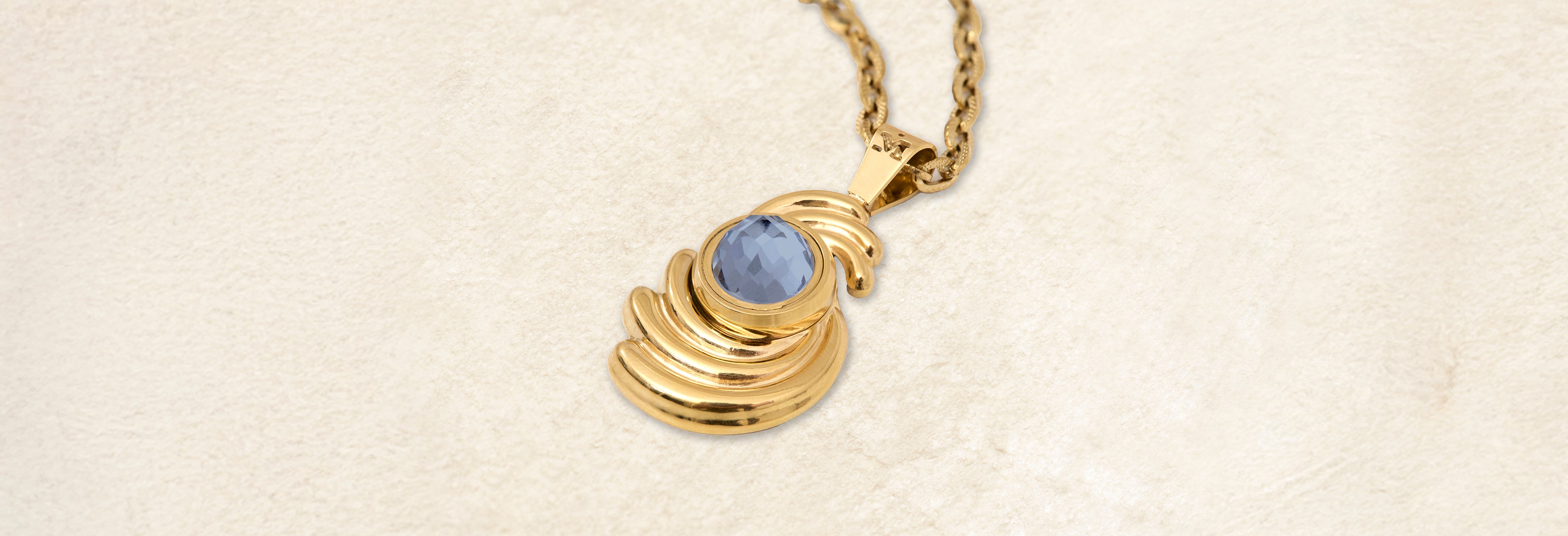 Why birthstone jewellery is the perfect idea for a birthday gift