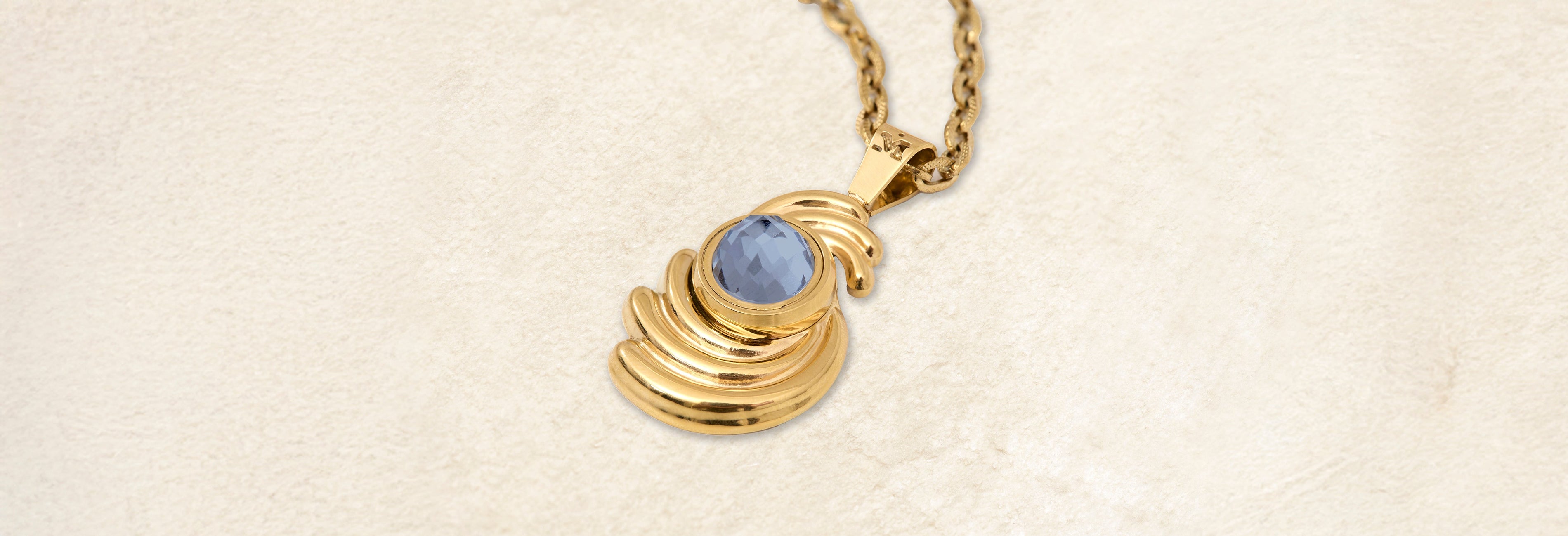 Why birthstone jewellery is the perfect idea for a birthday gift
