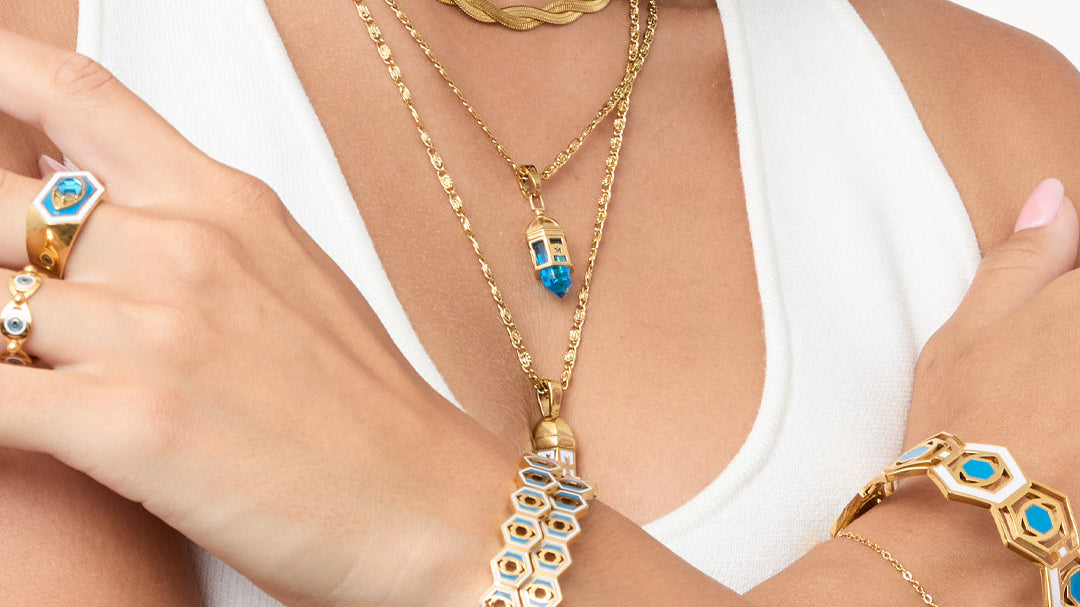 Layering 101: how to layer your jewellery for the most trendy looks