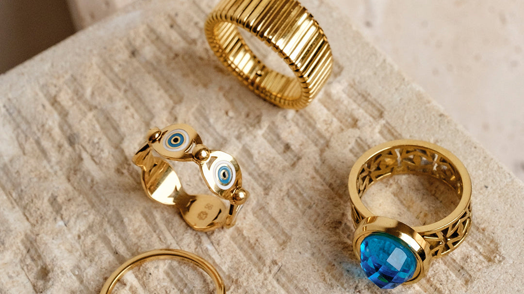 Everyday elegance – how to style jewellery for work and play