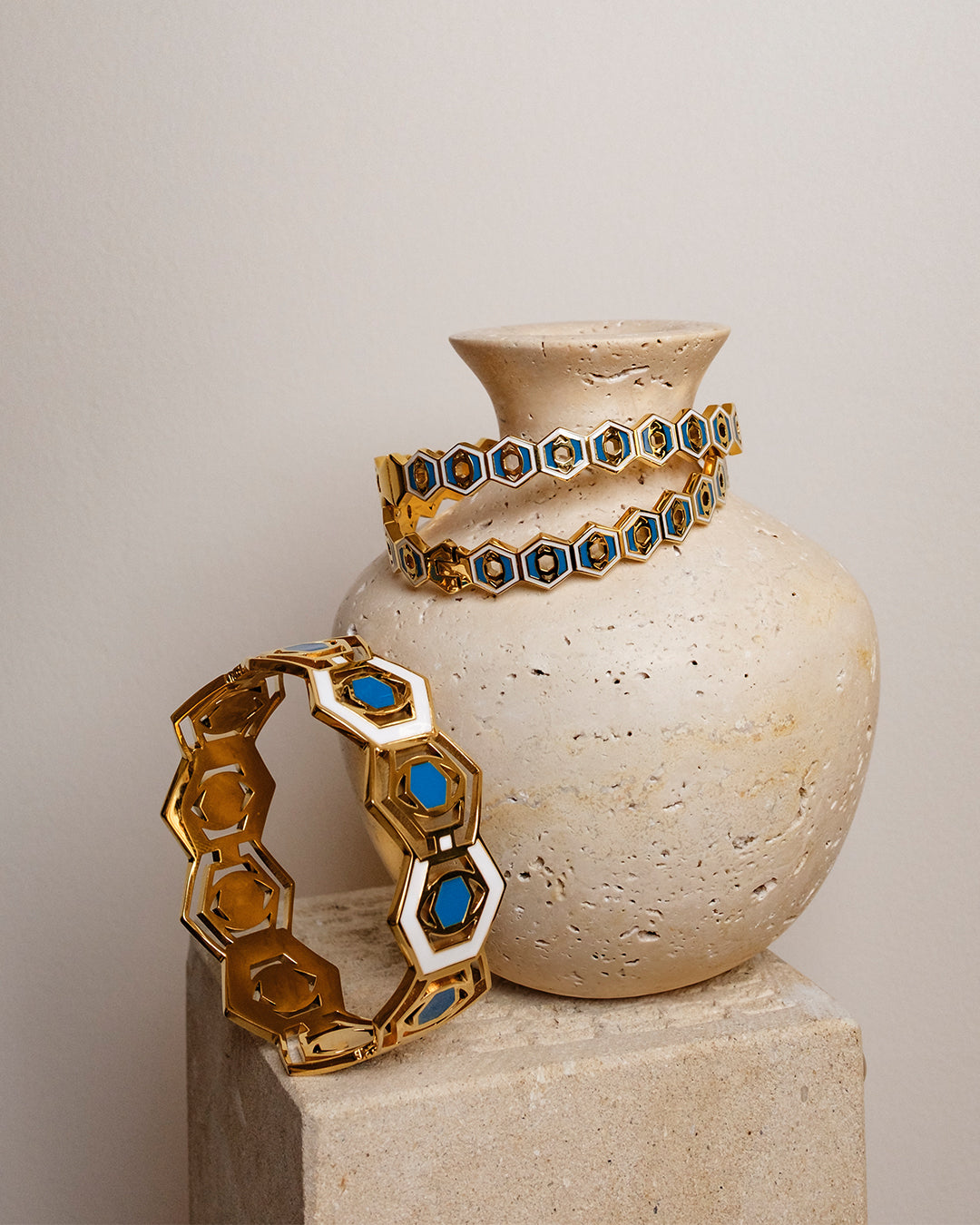 ALL BRACELETS & BANGLES