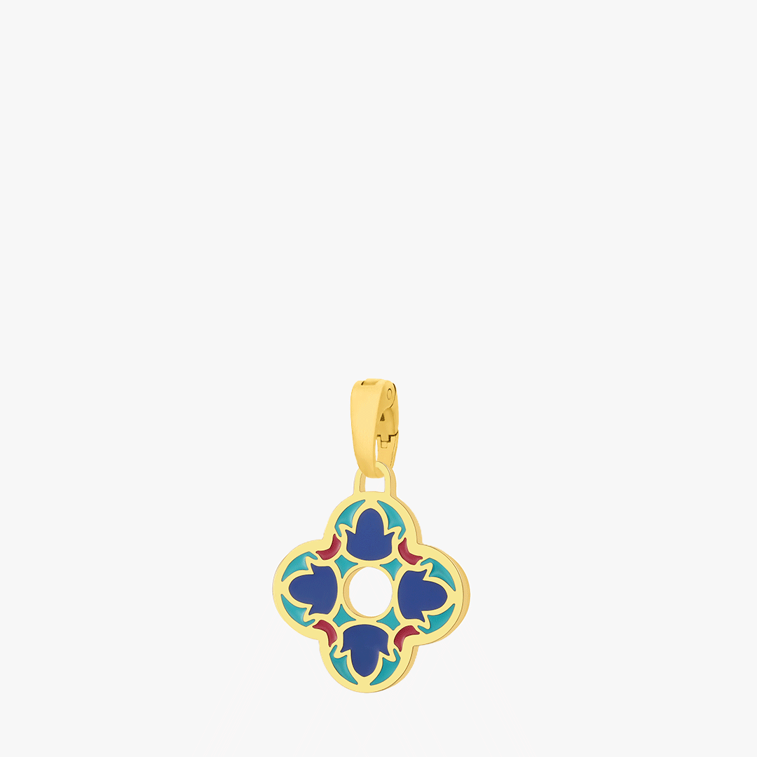 Friendship Maduma Reversible Pendant