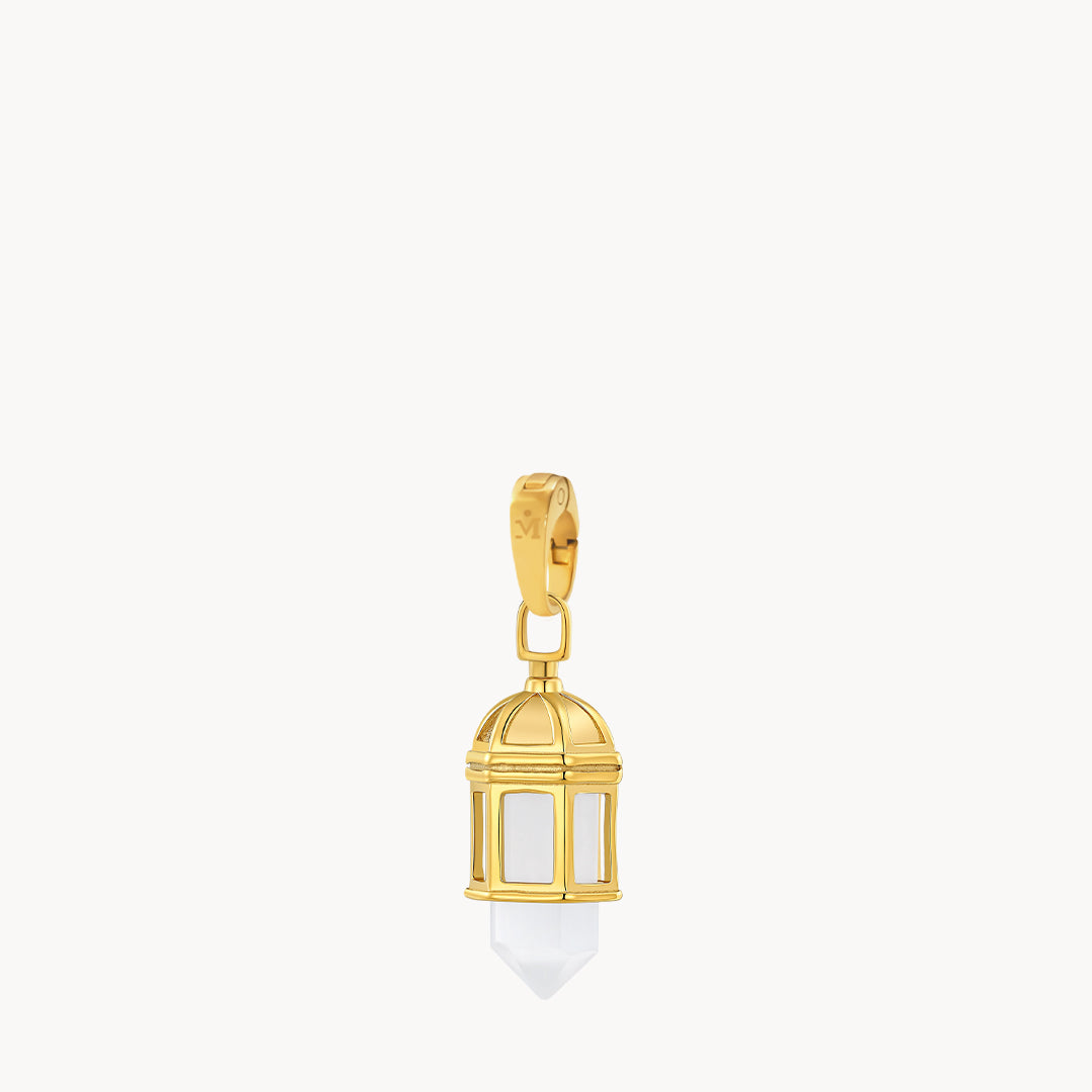Gardjola White Cat Eye Pendant