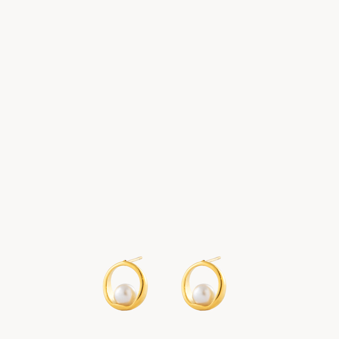 Infinite Pearl Stud Earrings