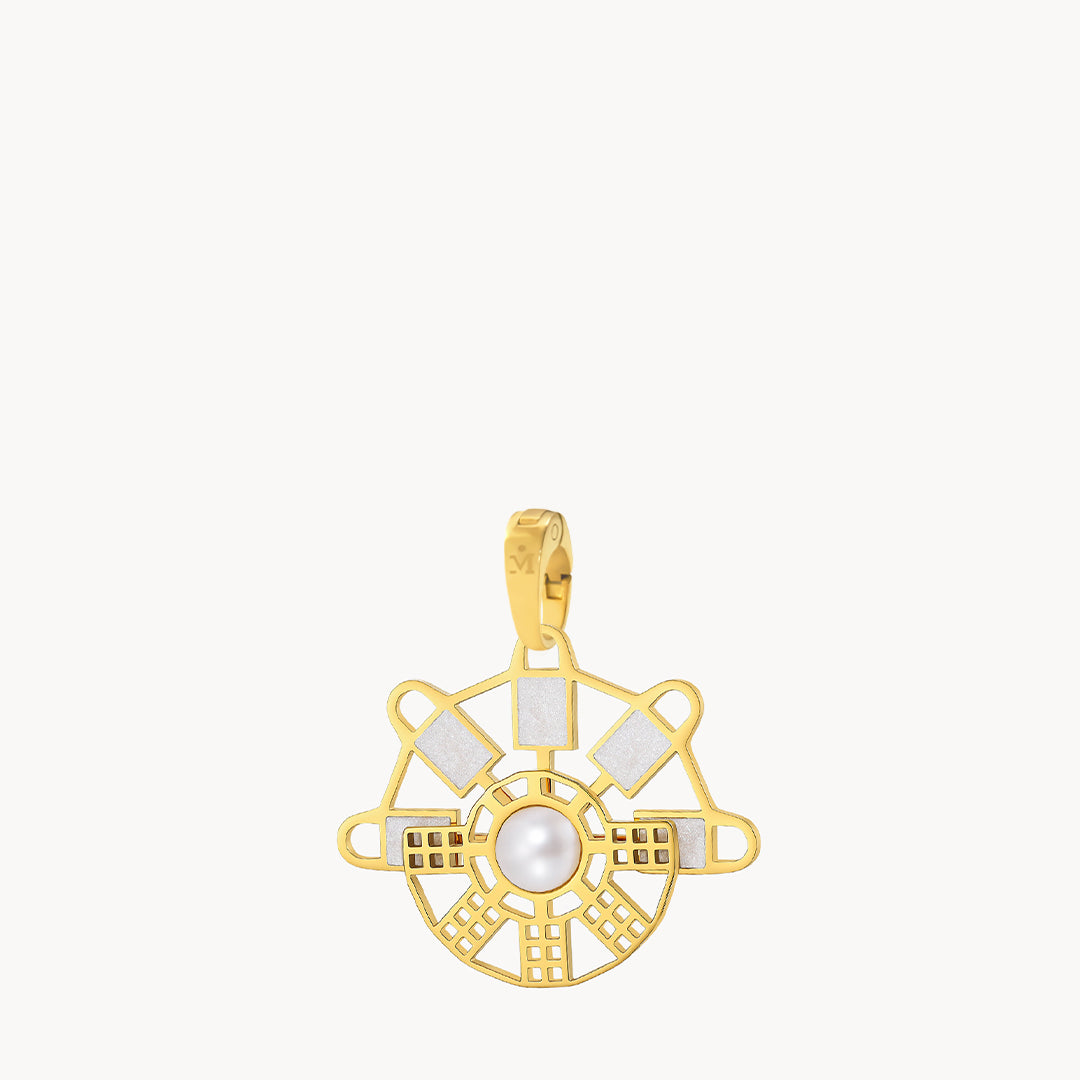 Mithna Rotating Pendant