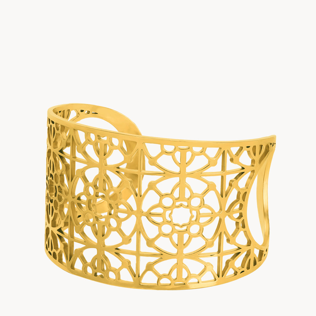 Hollow Bieb Statement Bangle