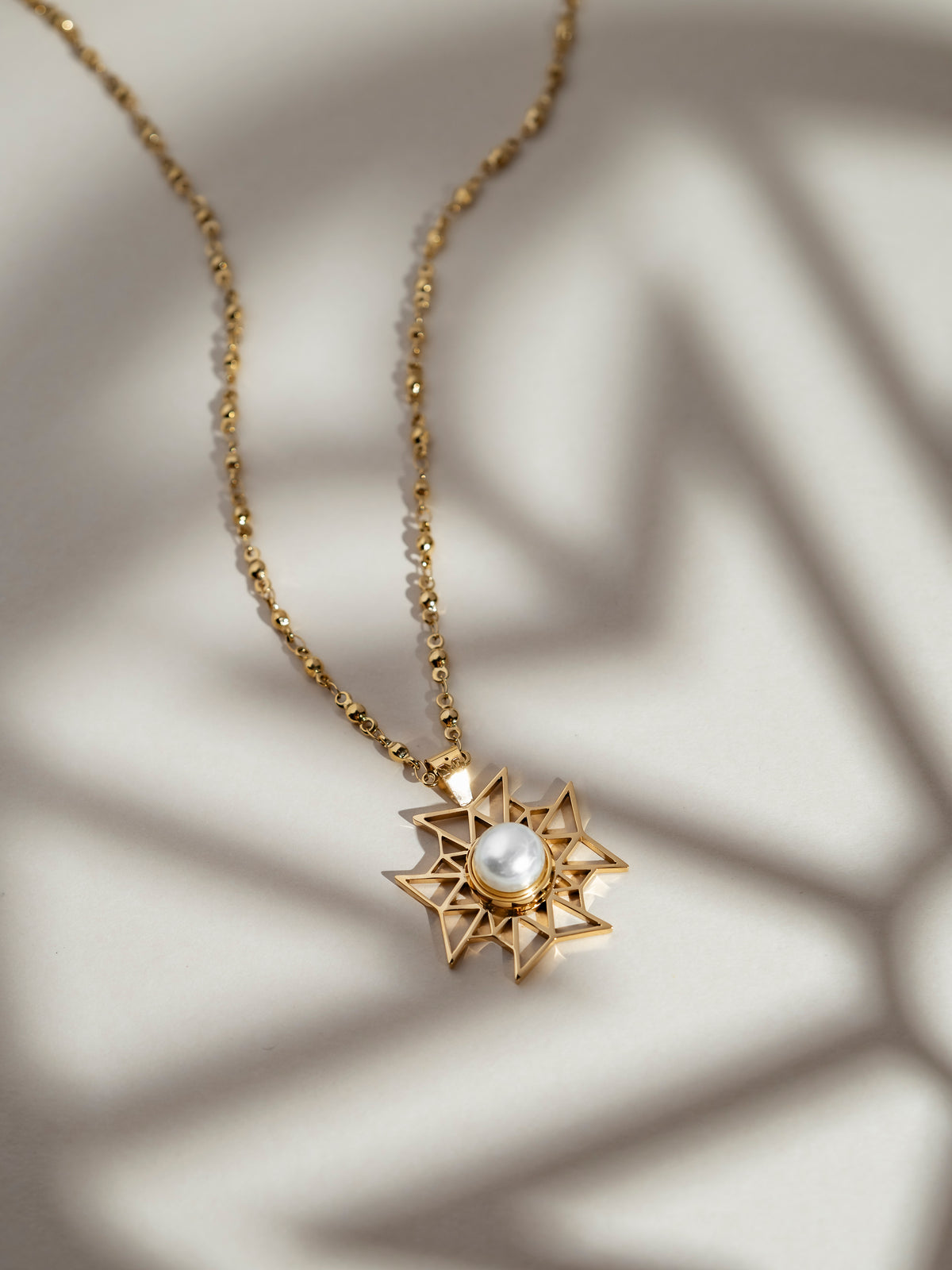 Kavallieri Dainty Twist Pendant