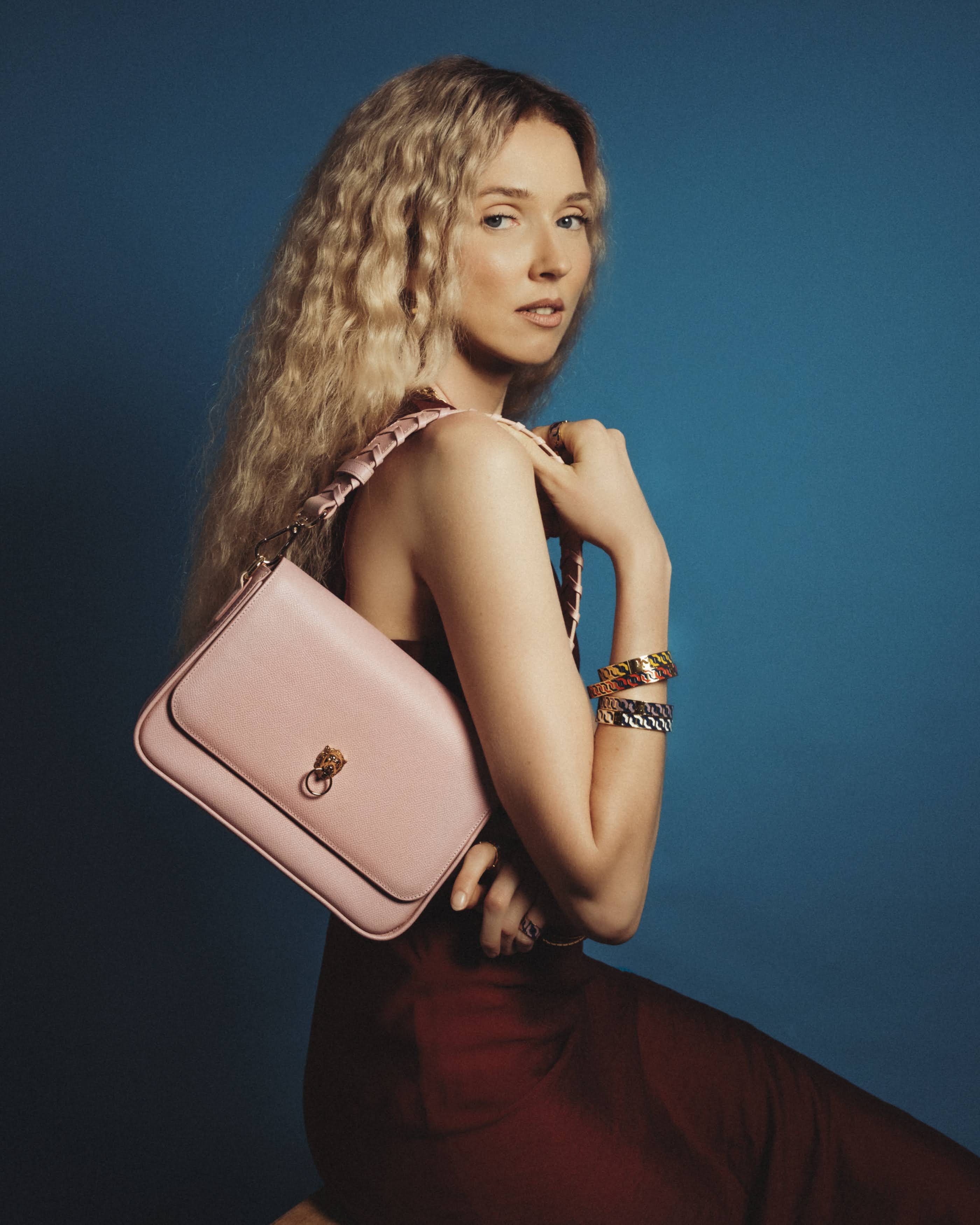 Rose Dust Lion Ħabbata Handbag