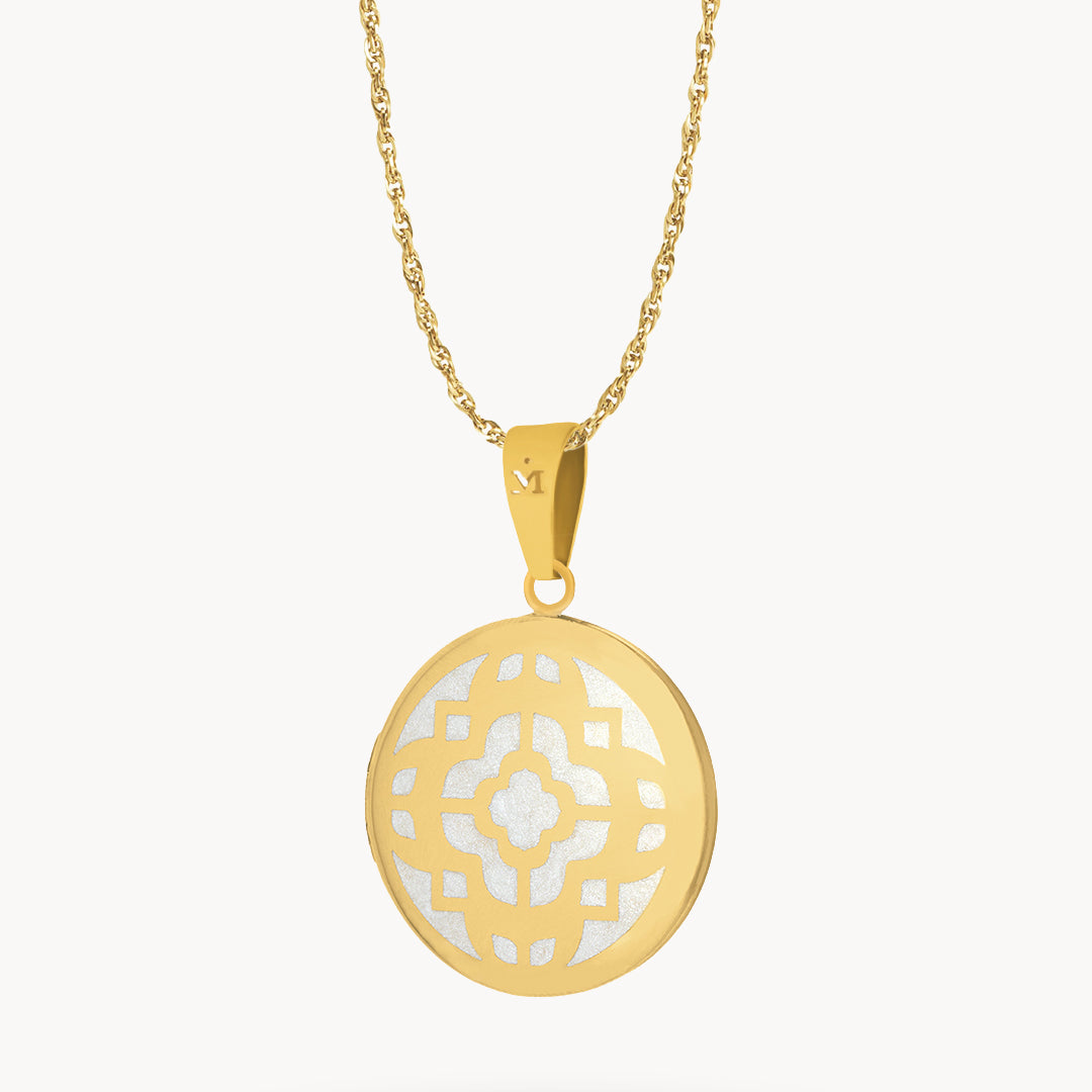 White Bizzilla Locket Necklace Set