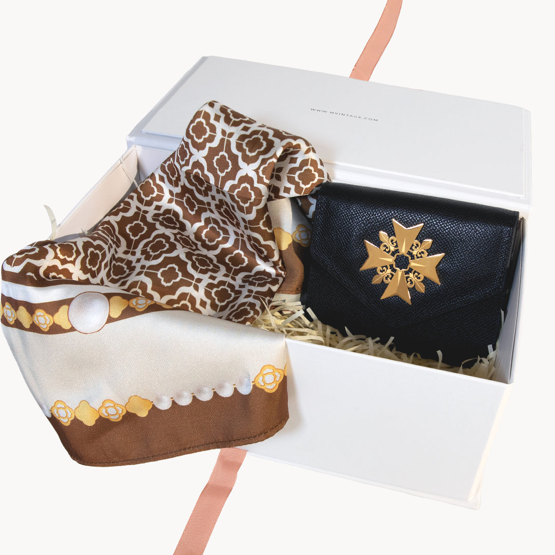 Bizzilla Brown Scarf and Kavallieri Wallet Set