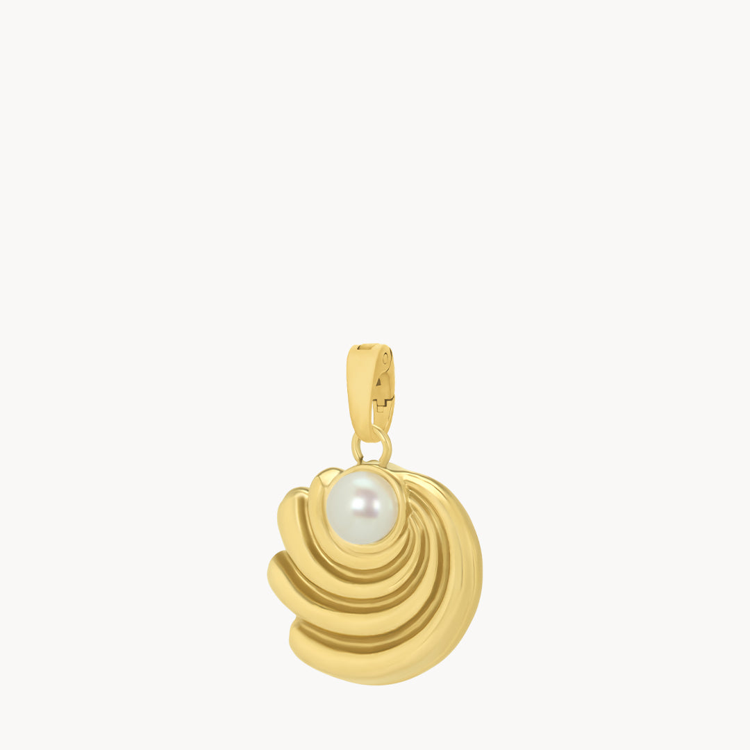 Timeless Pearl Bebbuxu Tond Pendant