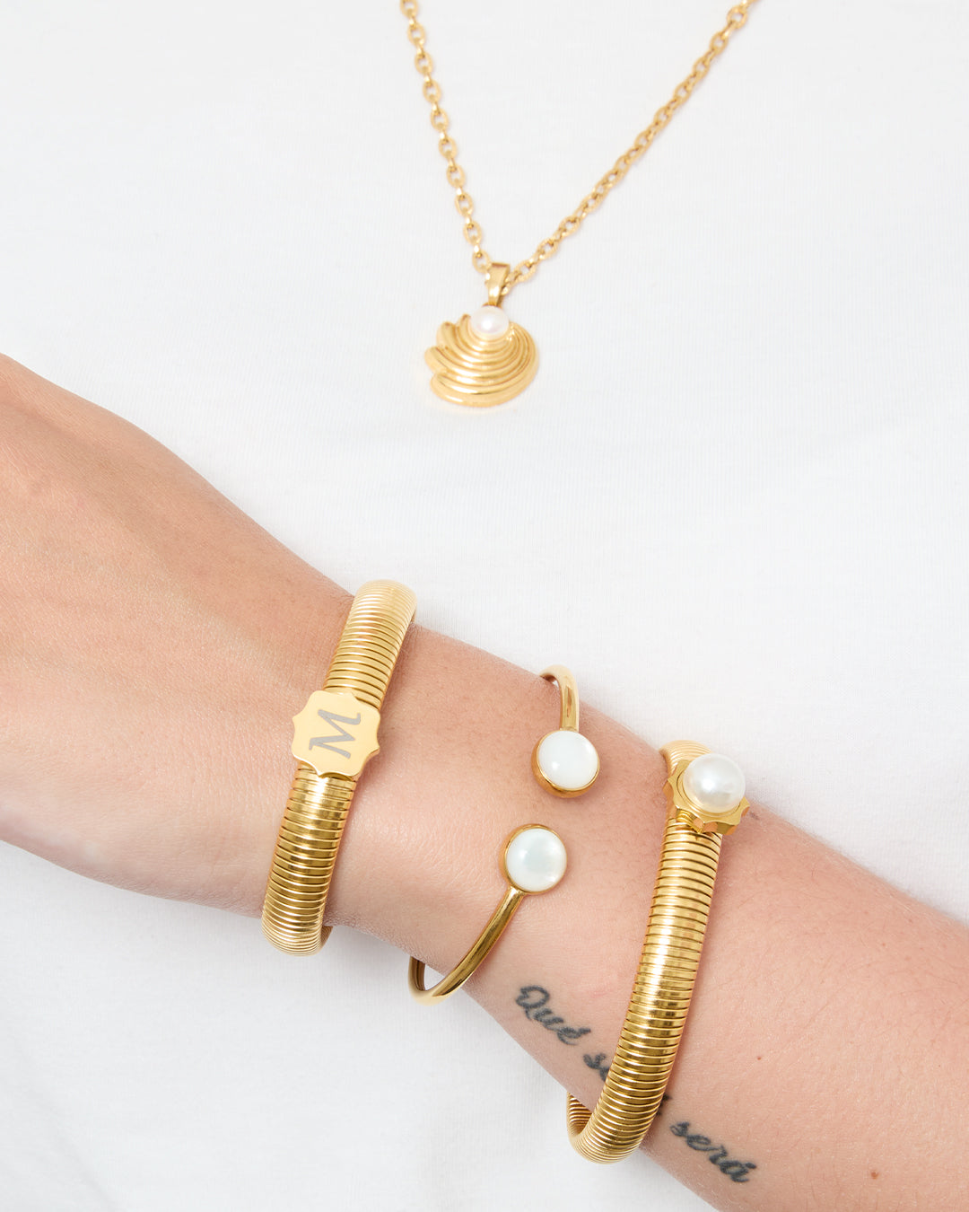 Protection Mother of Pearl Signature Bangle