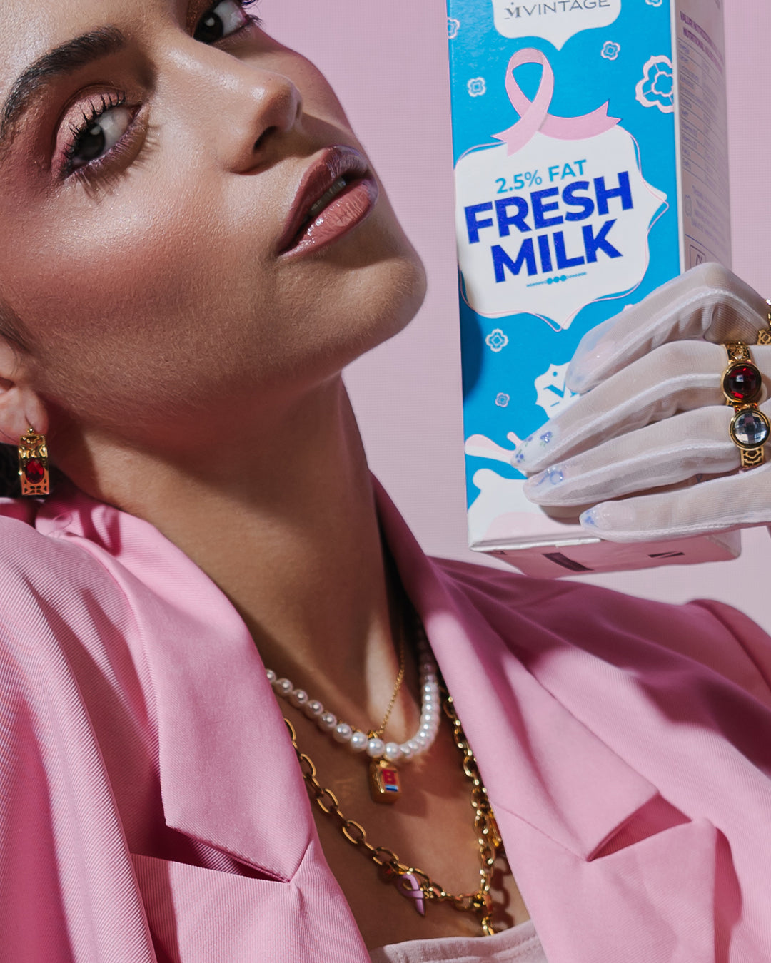 Benna Milk Charm