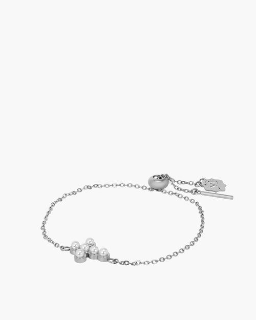 Timeless Pearl Salib Silver Adjustable Bracelet