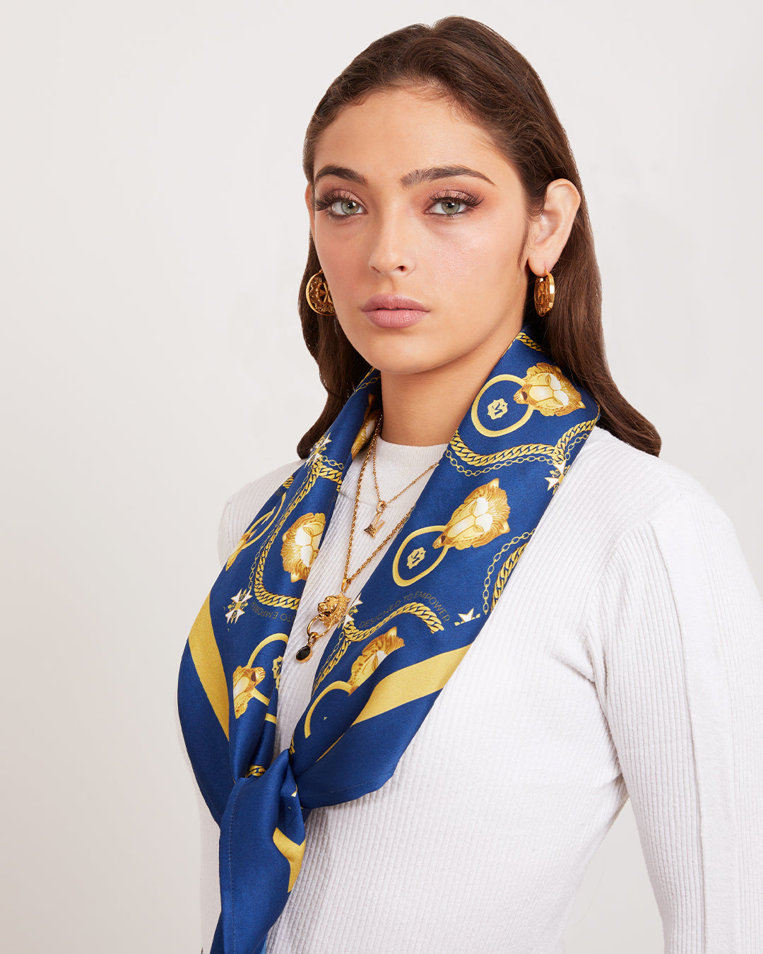 The Mvintage Lion Ħabbata Silk Scarf