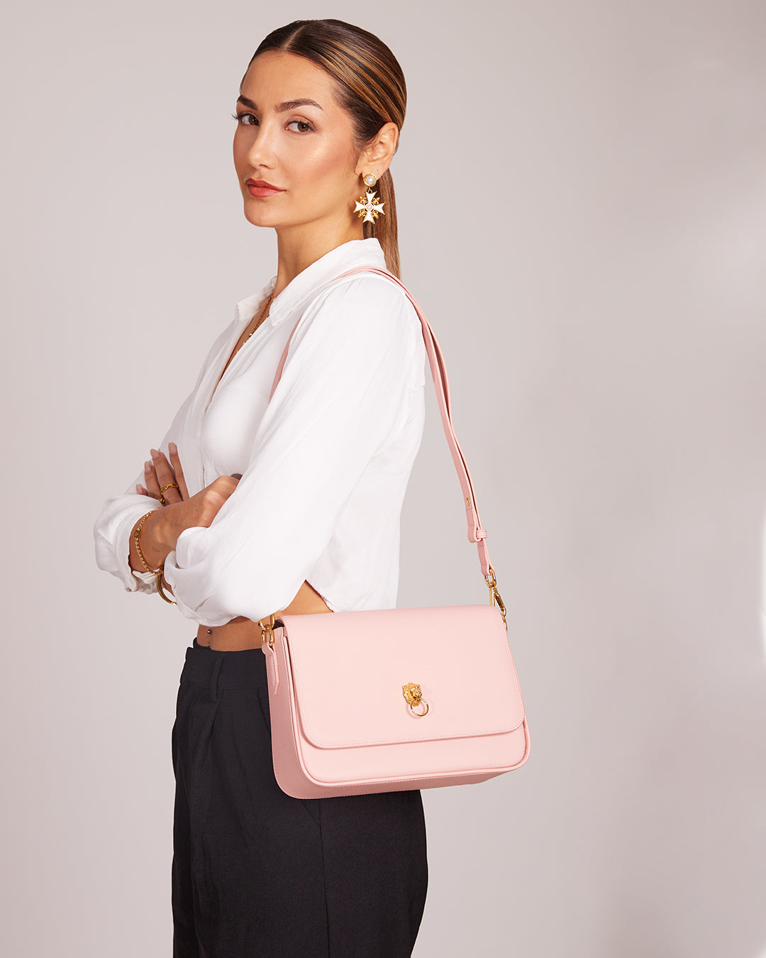 Rose Dust Lion Ħabbata Handbag