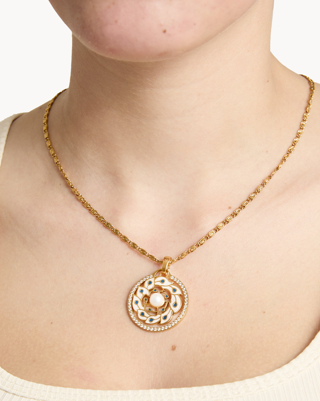 Timeless Pearl Feather Wreath Pendant