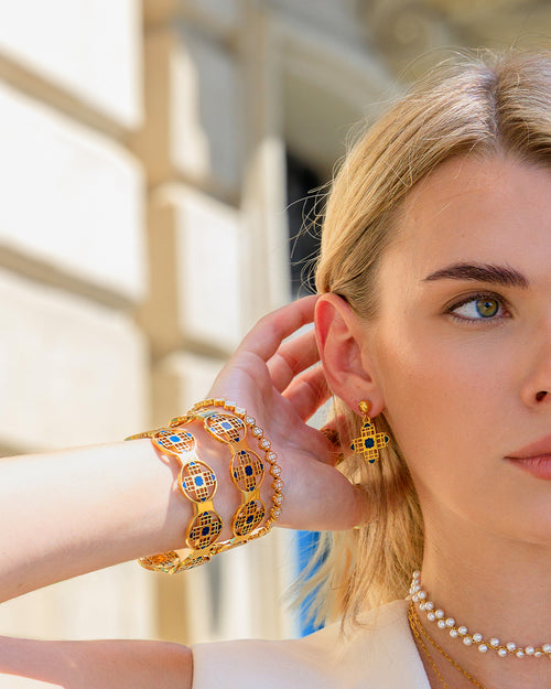 Gallarija Salib Statement Bangle