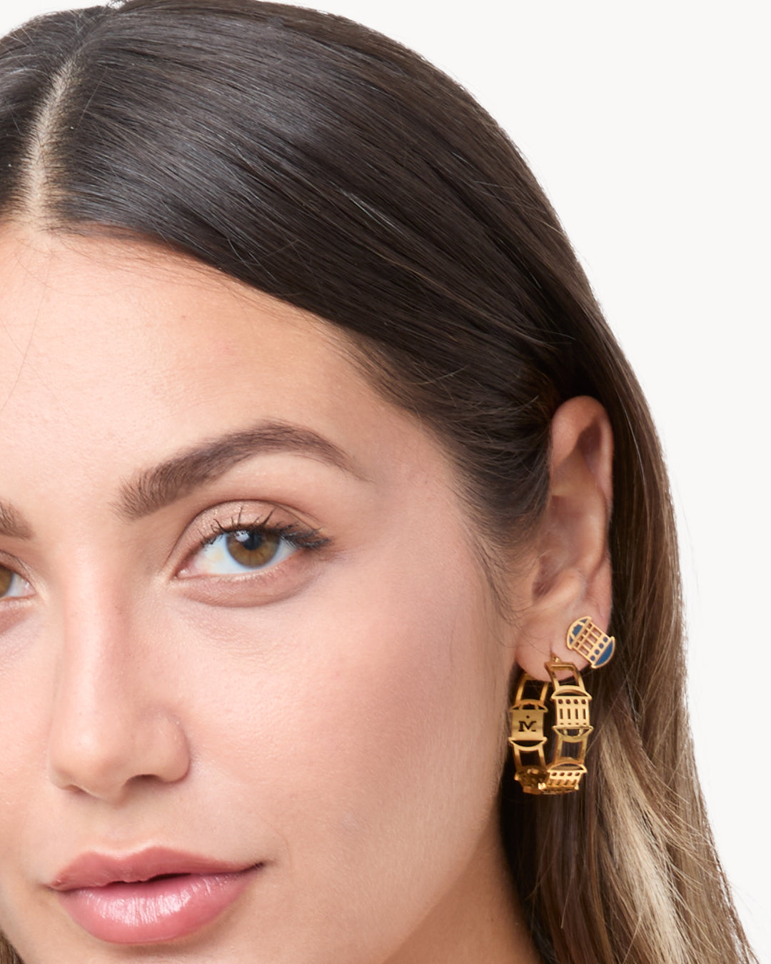 Gallarija Hollow Statement Hoop Earrings
