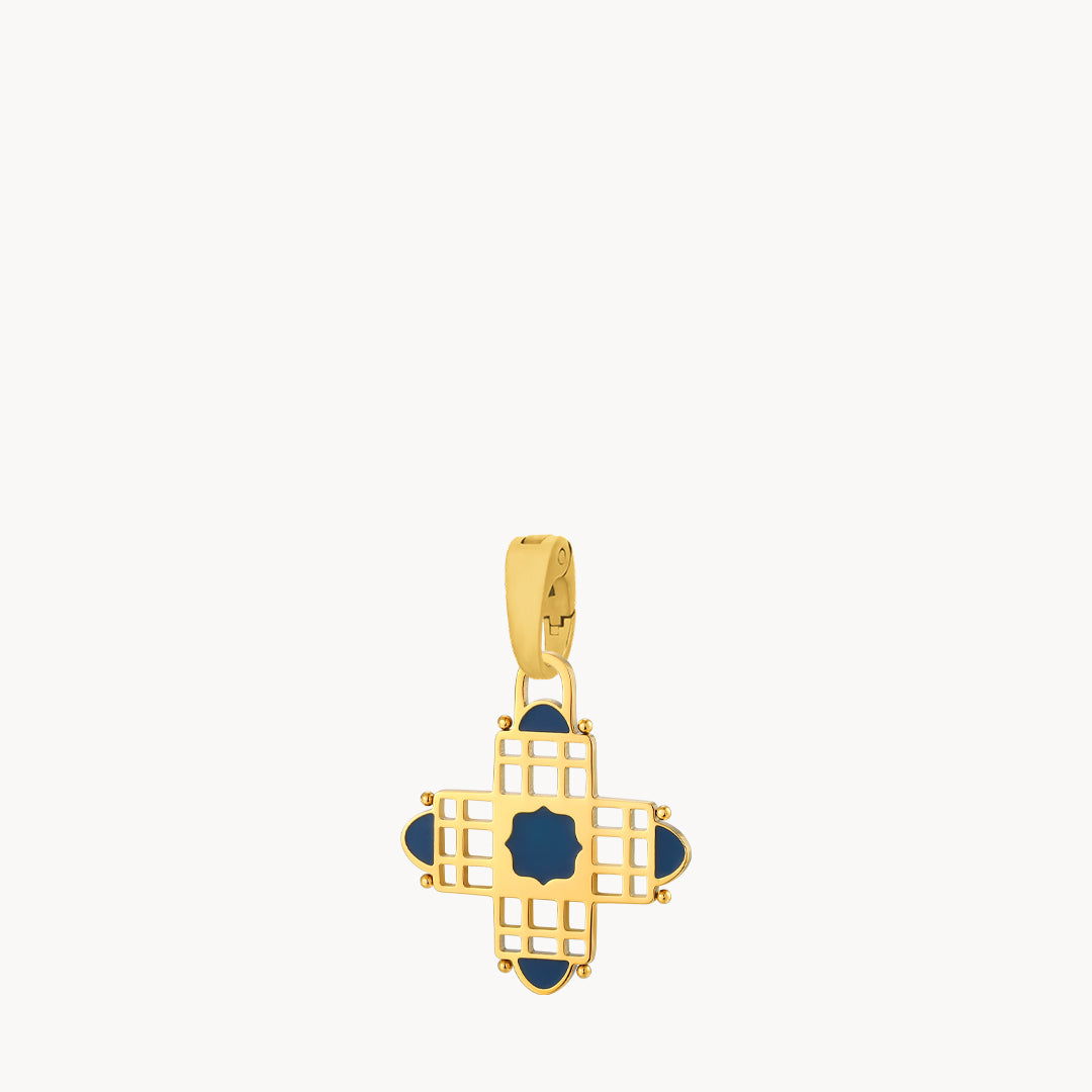 Gallarija Salib Pendant
