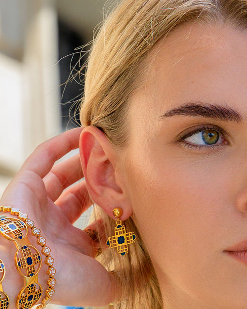 Gallarija Salib Dangling Earrings