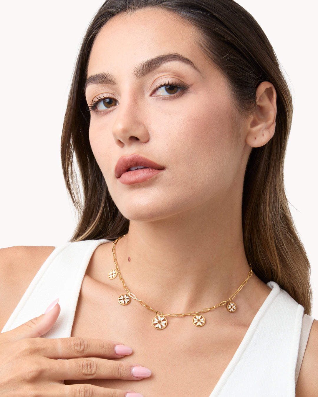 White Kavallieri Necklace