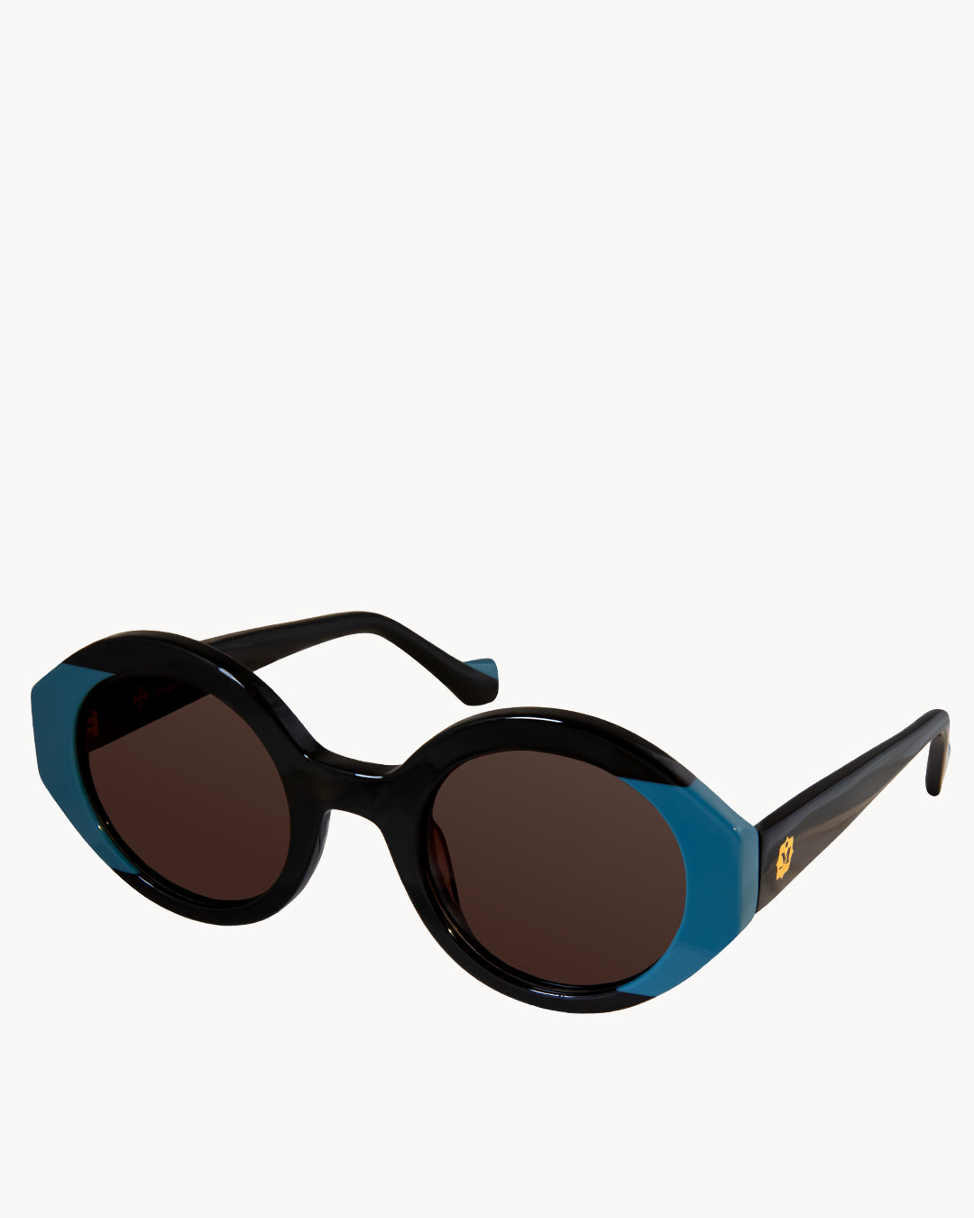 Gnejna Black Sunglasses