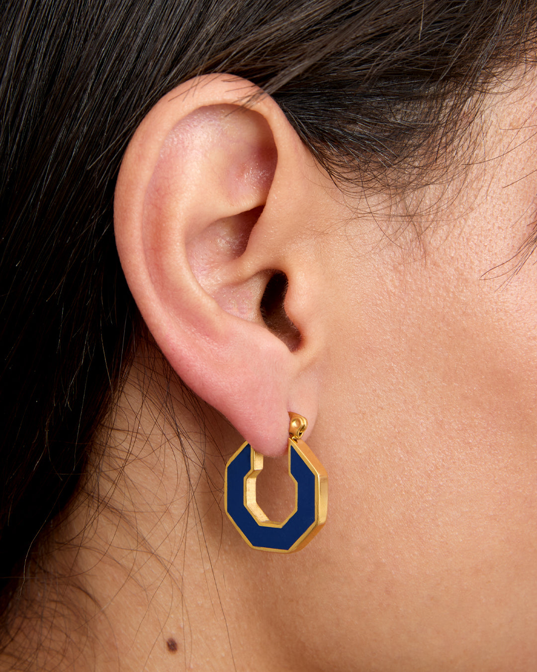 Octagon Habbata White and Blue Reversible Hoops