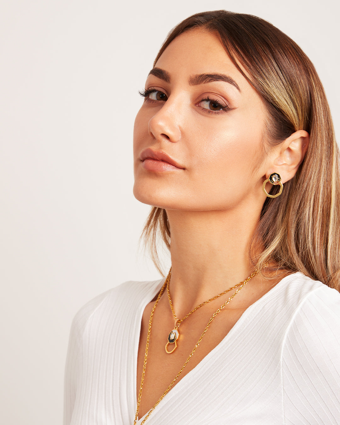 Octagon Black Ħabbata Pendant, Gold