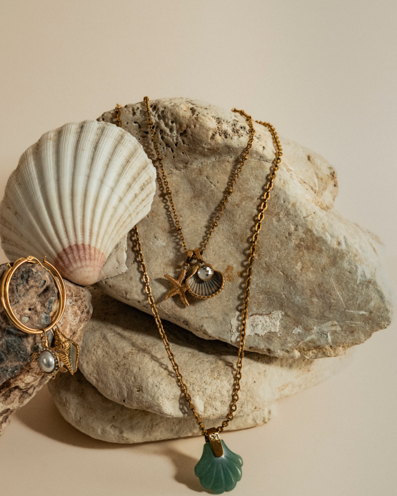Lucky Vibes Shell June Strength Birthstone Set