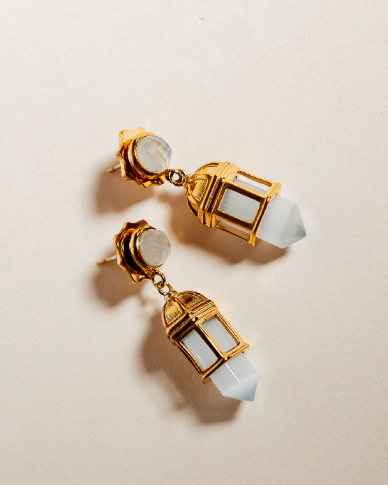 Gardjola White Cat Eye Dangling Earrings