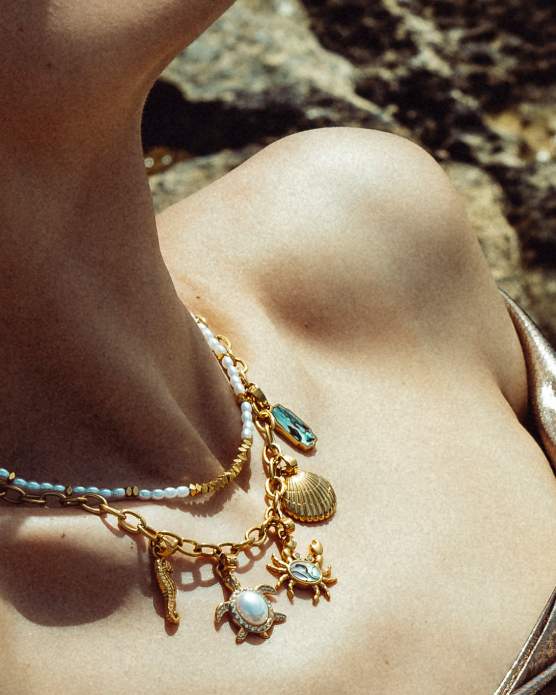 Mvintage Bizzilla Fearless Abalone Pendant