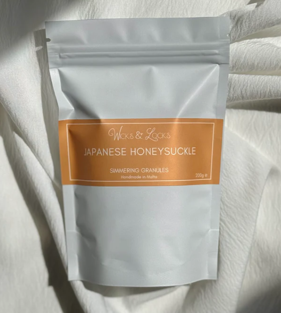 Wicks & Locks Japanese HoneySuckle - Simmering Granules