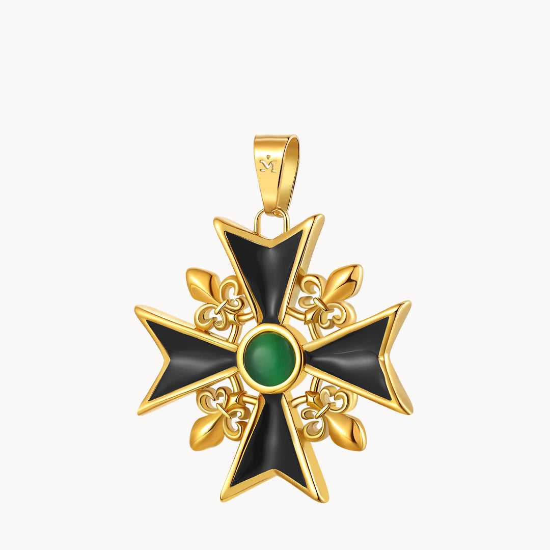 Confidence Emerald Cat Eye Statement Kavallier Pendant