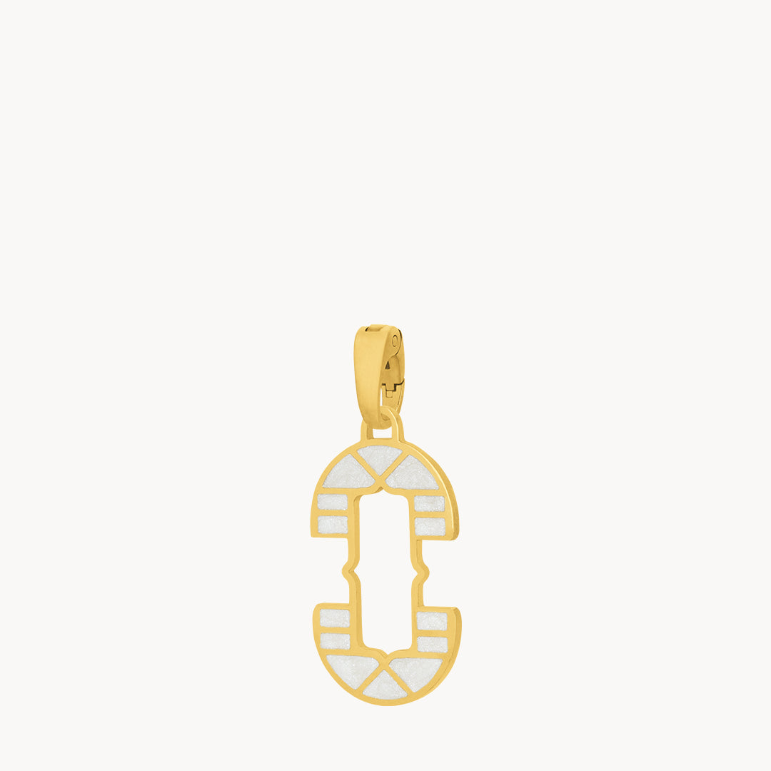 Protection Mvintage Pendant