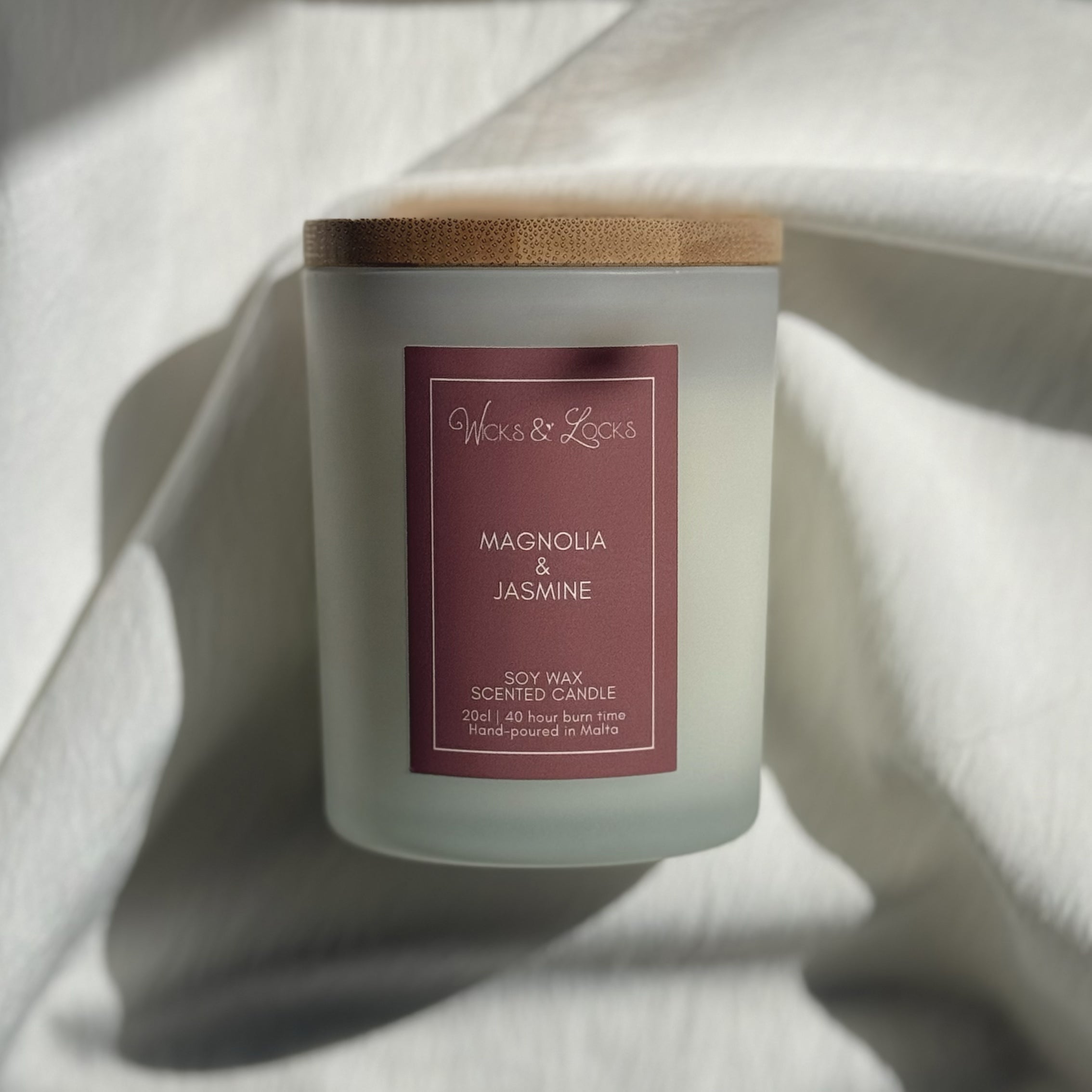 Wicks & Locks Magnolia & Jasmine - Luxury Scented Candle