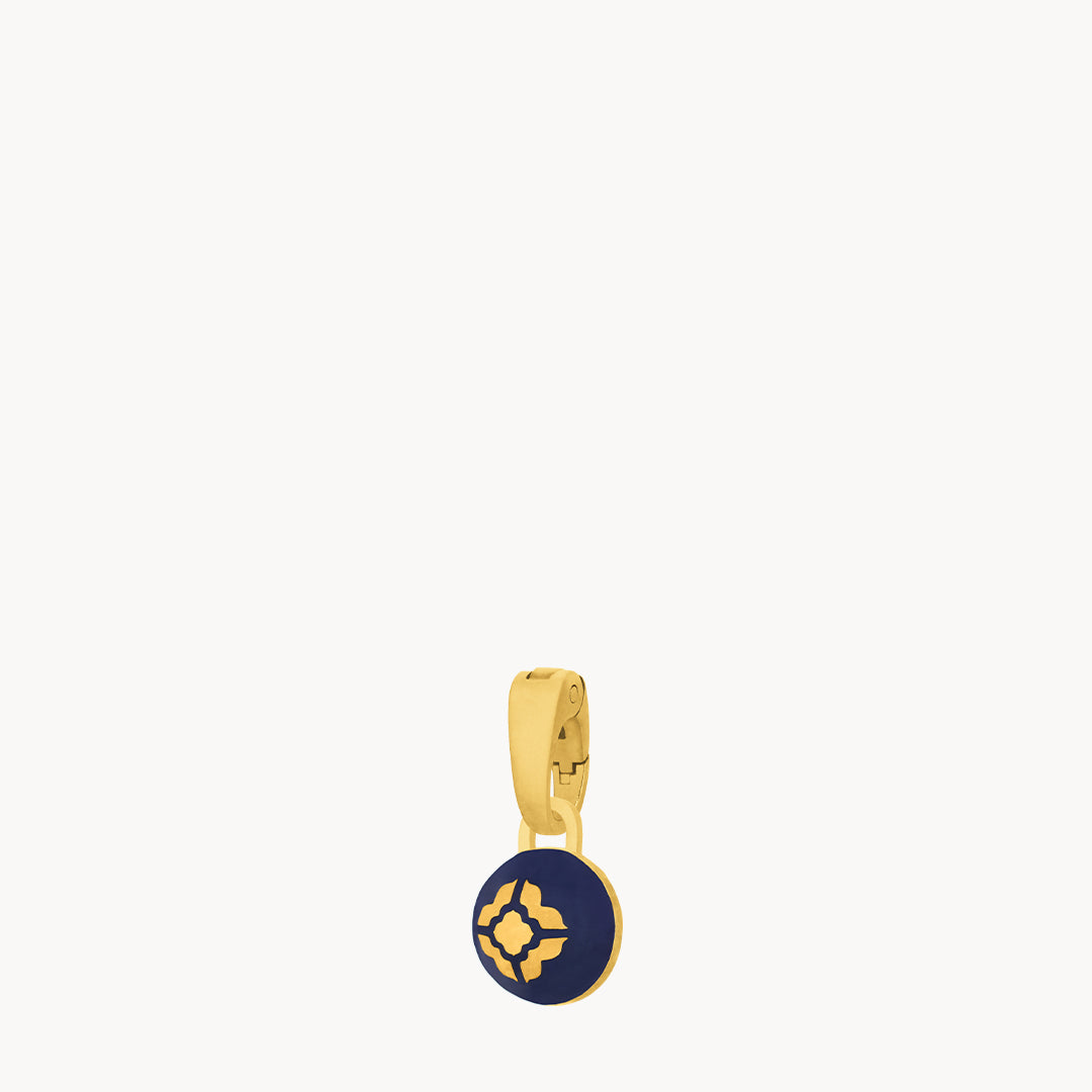 Grotto Maduma Ħabbata Pendant, Gold