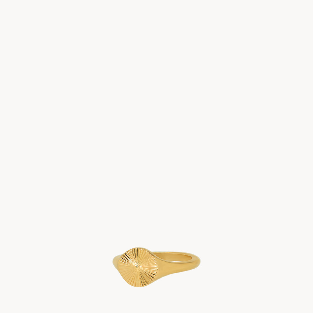 Ray Of Light Signet Ring