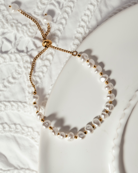 Pearl Adjustable Bracelet