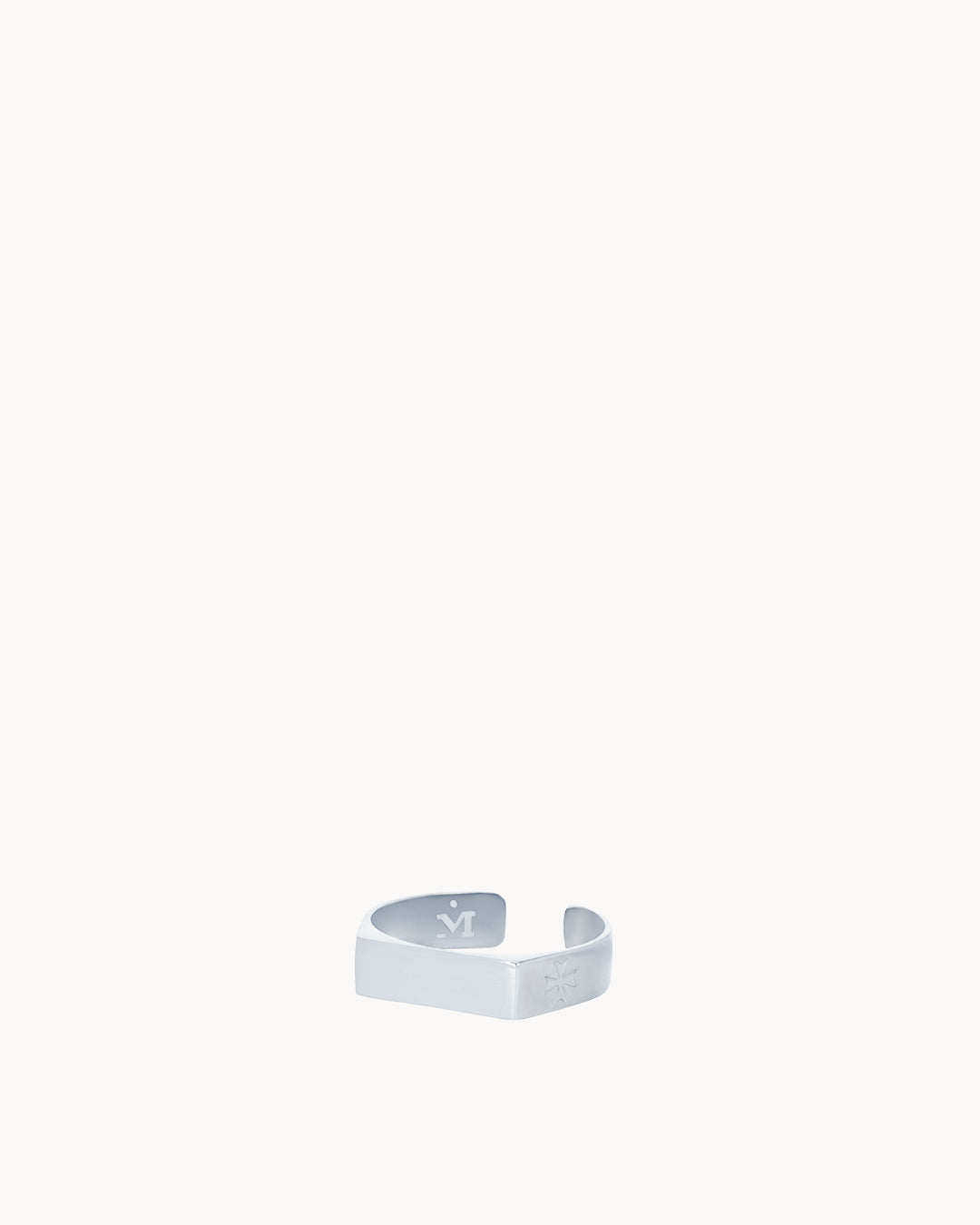 Kavallier Silver Engravable Ring