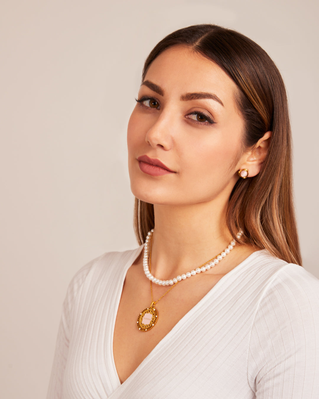 Nanna Logo Bizzilla Pendant Set